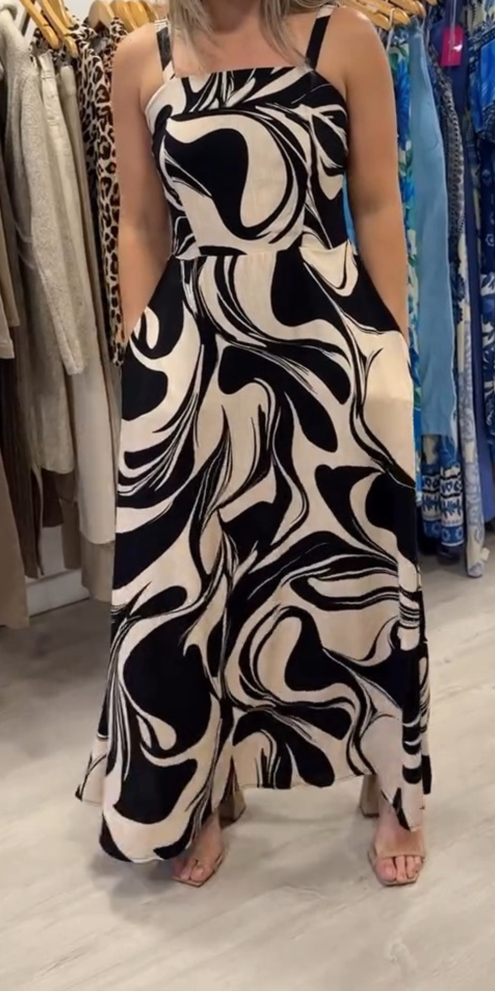 1088 | Vestido Xuxa